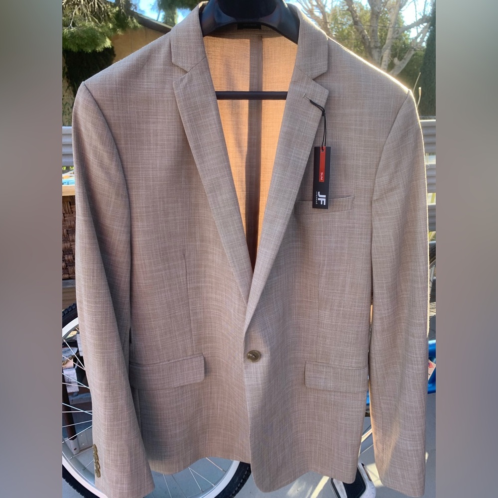 NWT J.Ferrar Men’s suit light Brown texture SLIM
Blazer coat 44REG